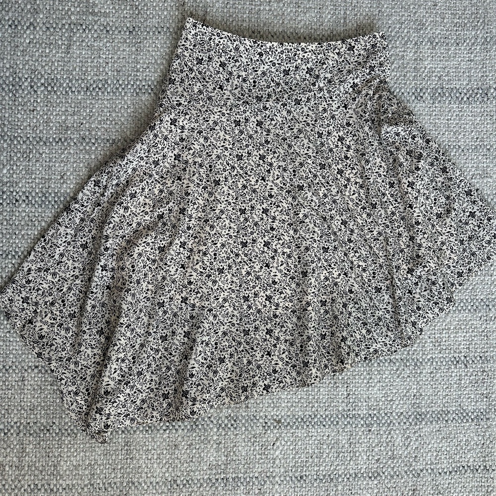 Joie Skirt